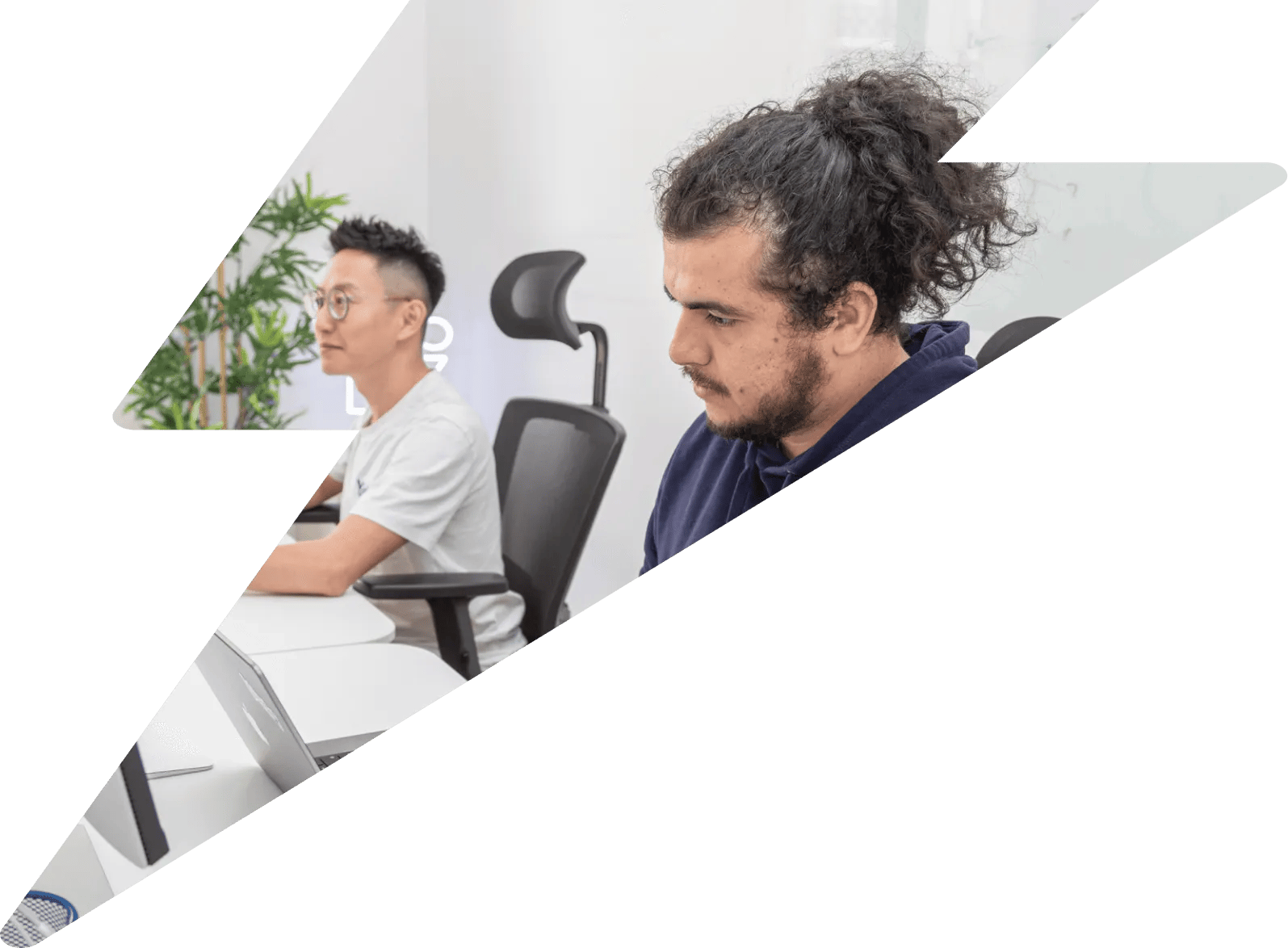 Equipe travail au bureau